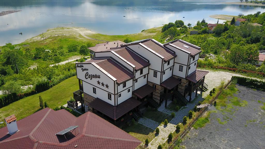 Aparthotel Seasons Glavatarski Han Glavatarți Exterior foto