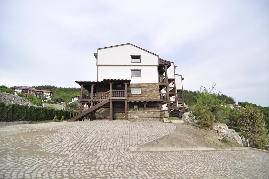 Aparthotel Seasons Glavatarski Han Glavatarți Exterior foto