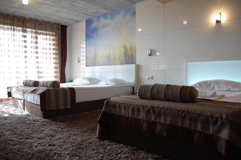 Aparthotel Seasons Glavatarski Han Glavatarți Exterior foto
