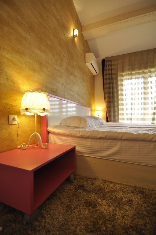 Aparthotel Seasons Glavatarski Han Glavatarți Exterior foto