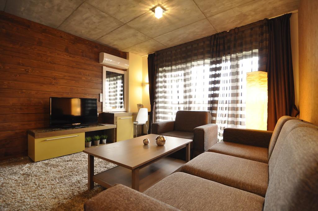 Aparthotel Seasons Glavatarski Han Glavatarți Exterior foto