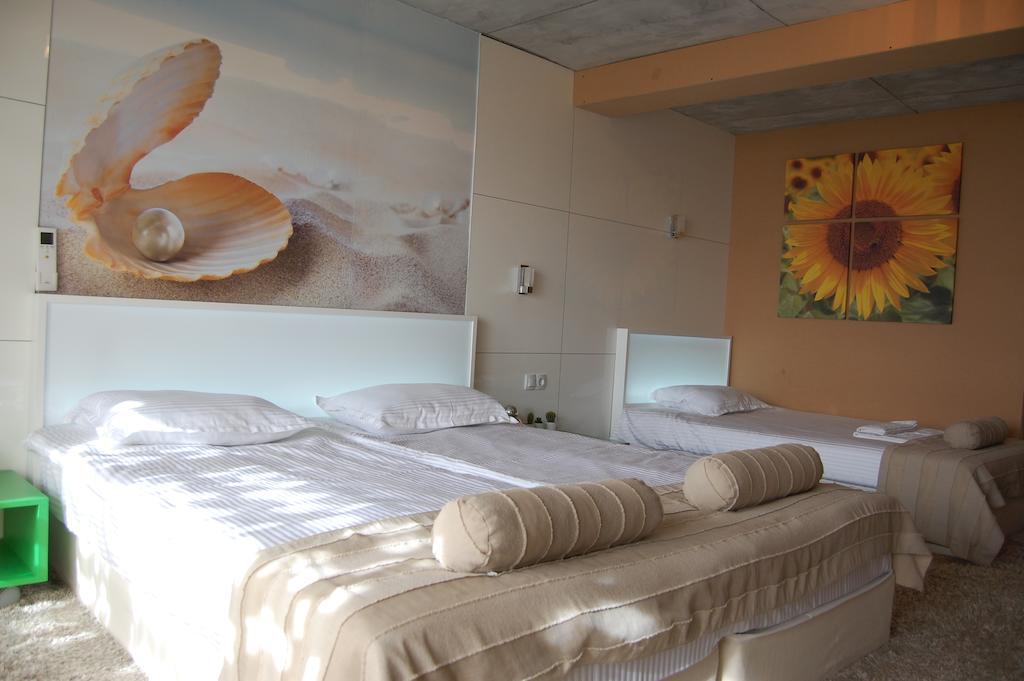 Aparthotel Seasons Glavatarski Han Glavatarți Exterior foto